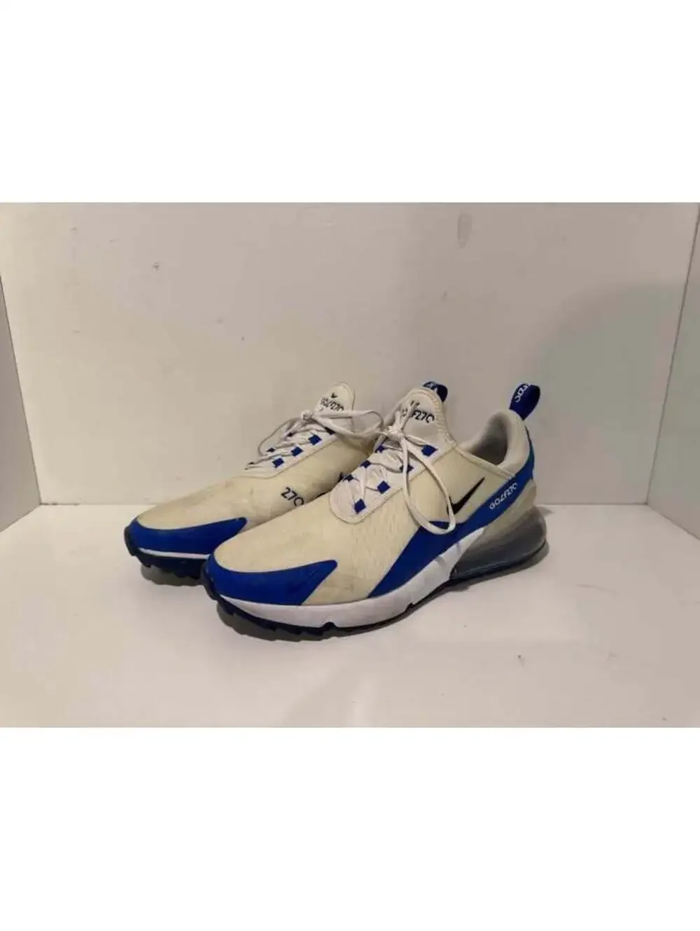 Nike Air Max 270 Golf Shoes – Men’s Size 11.5